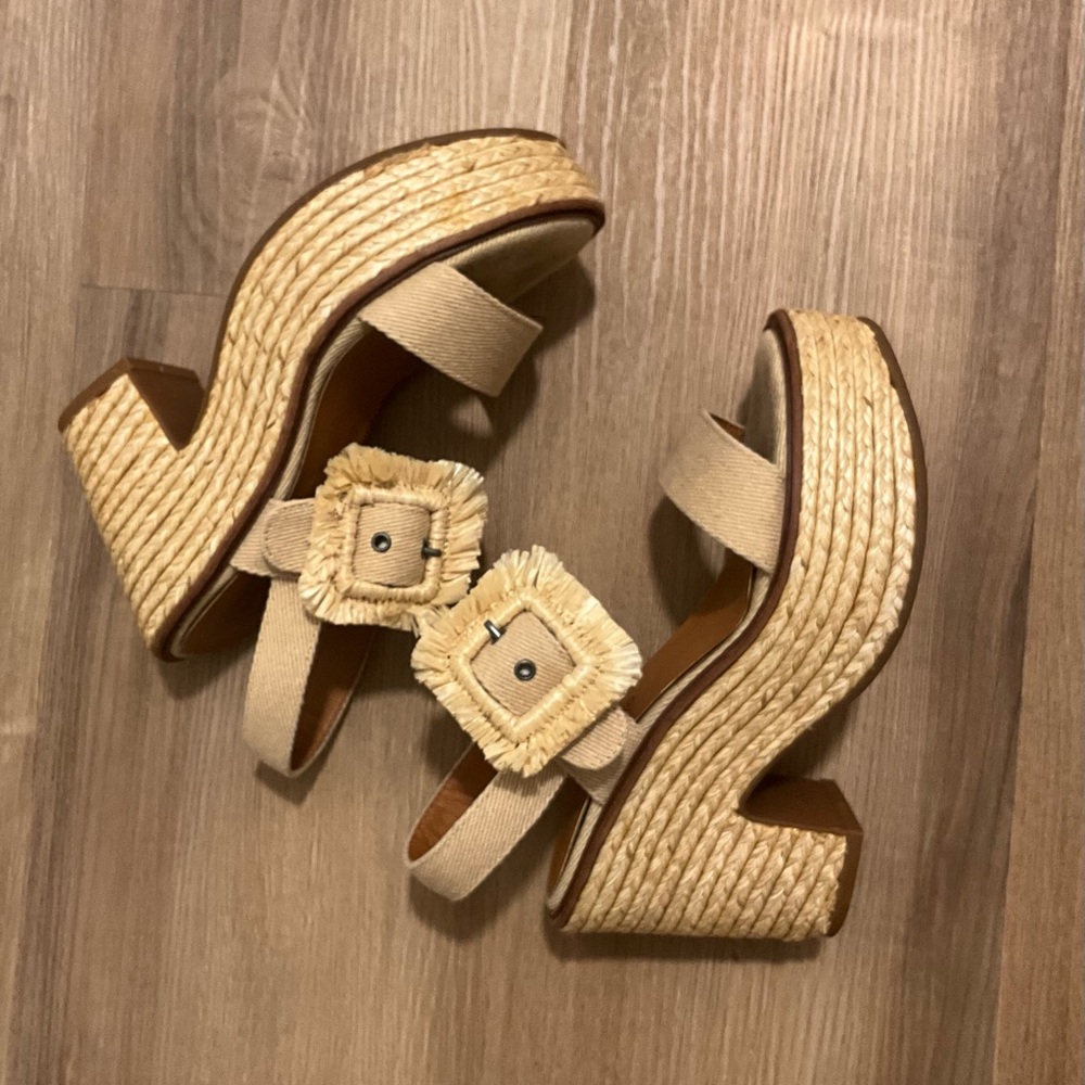Lucky Brand  Beige Raffia Woven Platform Sandals Size 6 1/2